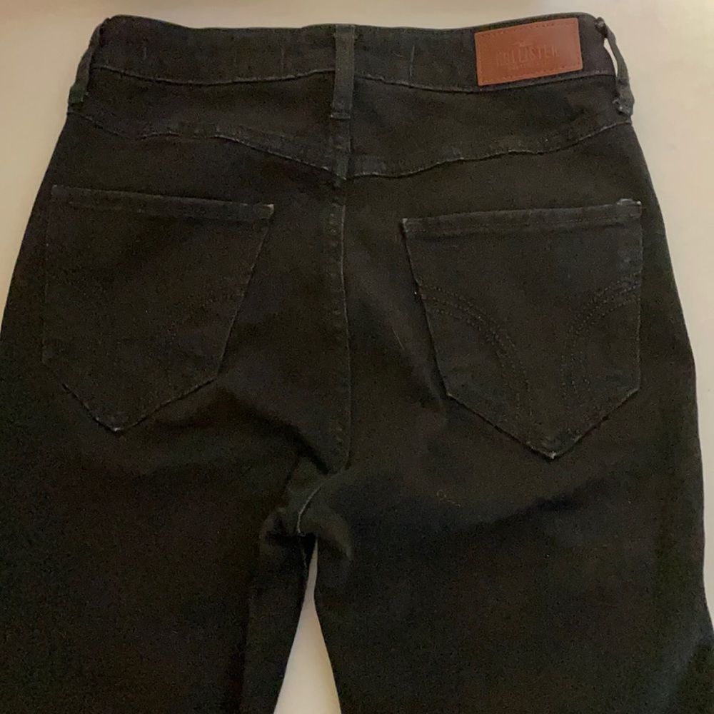 Women’s Hollister ultra high rise Super Skinny 24-